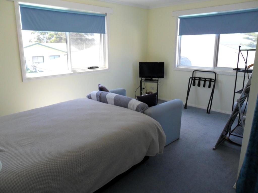 スワンシー フリーシネ ウォーターズ Bed & Breakfast エクステリア 写真